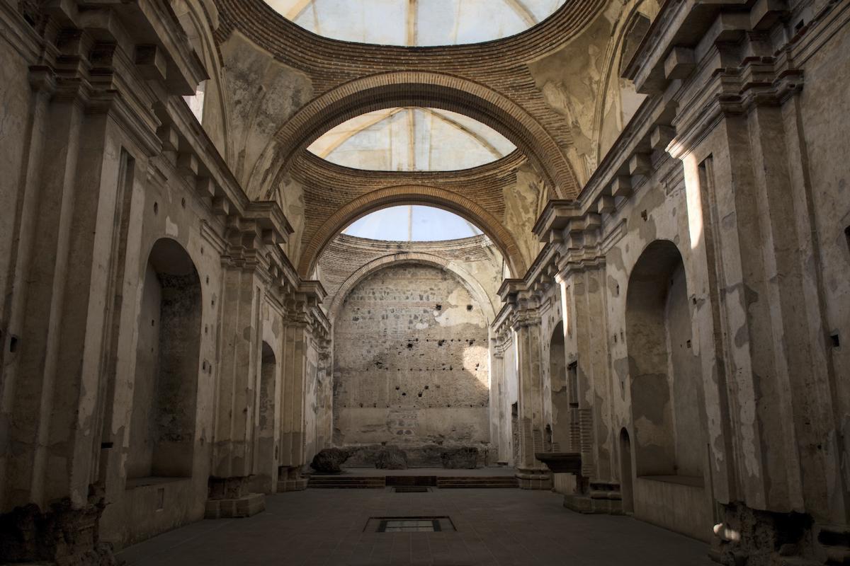Antigua ruins interior